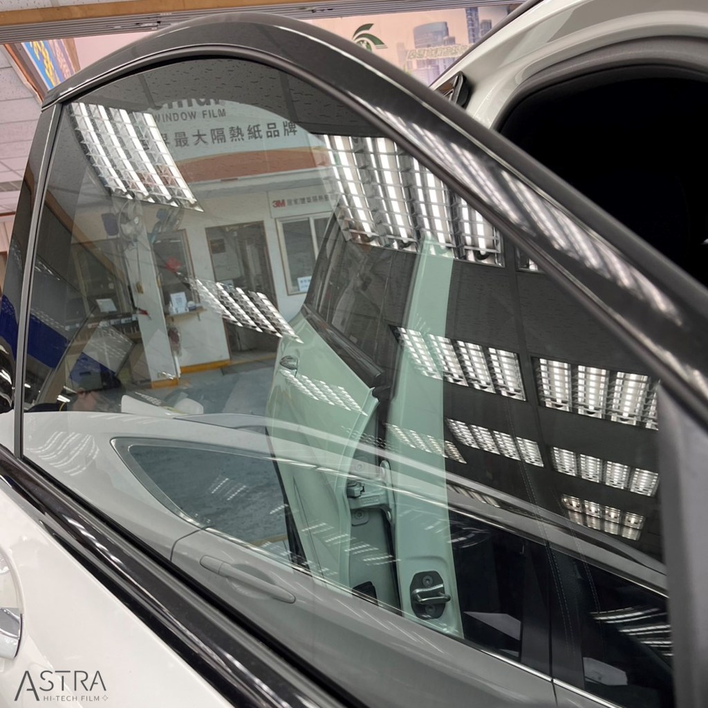 BENZ_GLC300-前擋星耀IRS50+車身星耀30